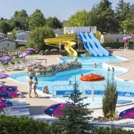 Bungalow Charmant Onzain + Piscine Exterior photo