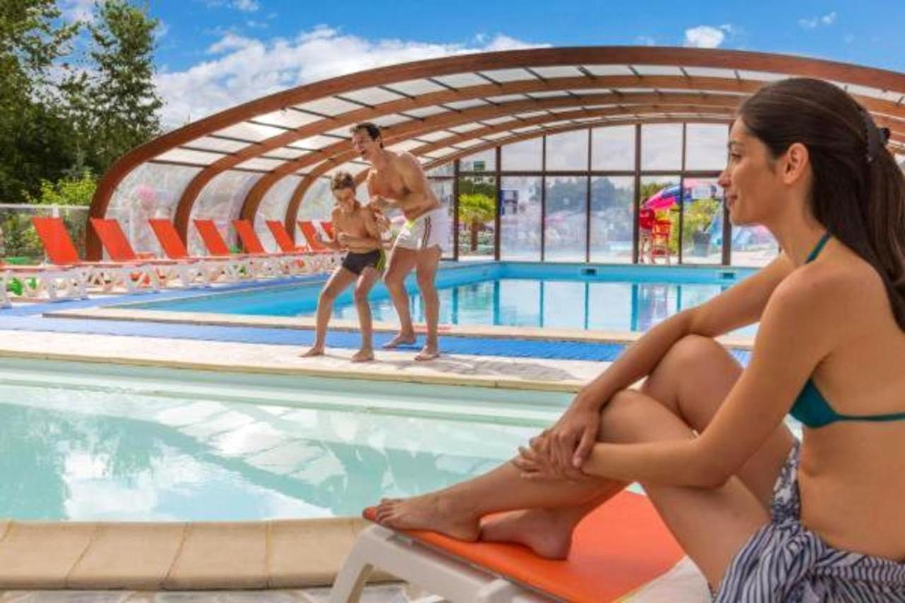 Bungalow Charmant Onzain + Piscine Exterior photo